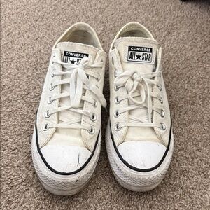 Womens Converse Chuck Taylor All Star Lift Low-Top Sneaker - Cream